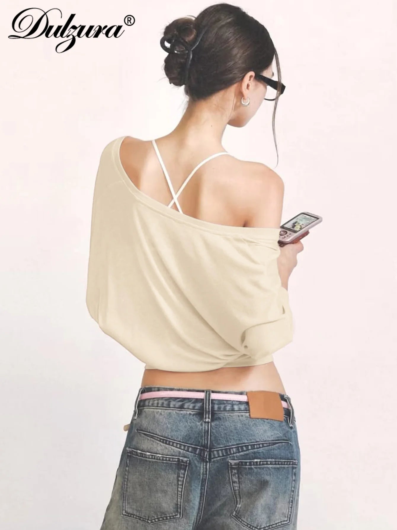 Dulzura 2025 Autumn Latest Fashion Sexy V-Neck Long Sleeve Slim Fit T-Shirt Women'S Solid Casual Top Party Club Street Clothes